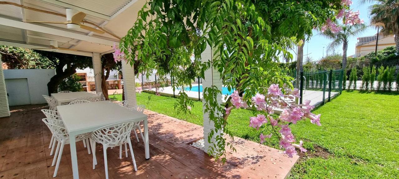 Angeles Beach II By Ele Apartments فيليز-مالاغا المظهر الخارجي الصورة