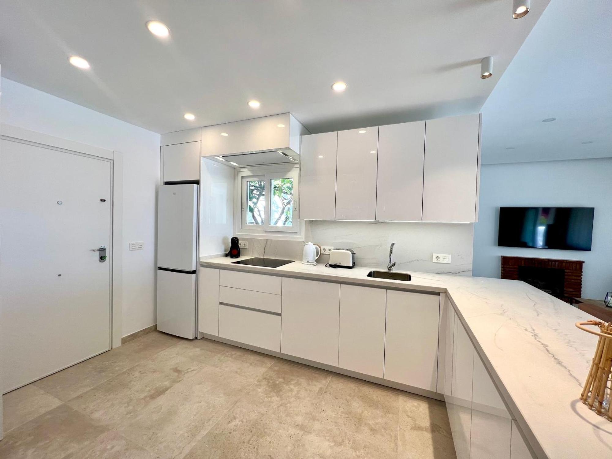 Angeles Beach II By Ele Apartments فيليز-مالاغا المظهر الخارجي الصورة